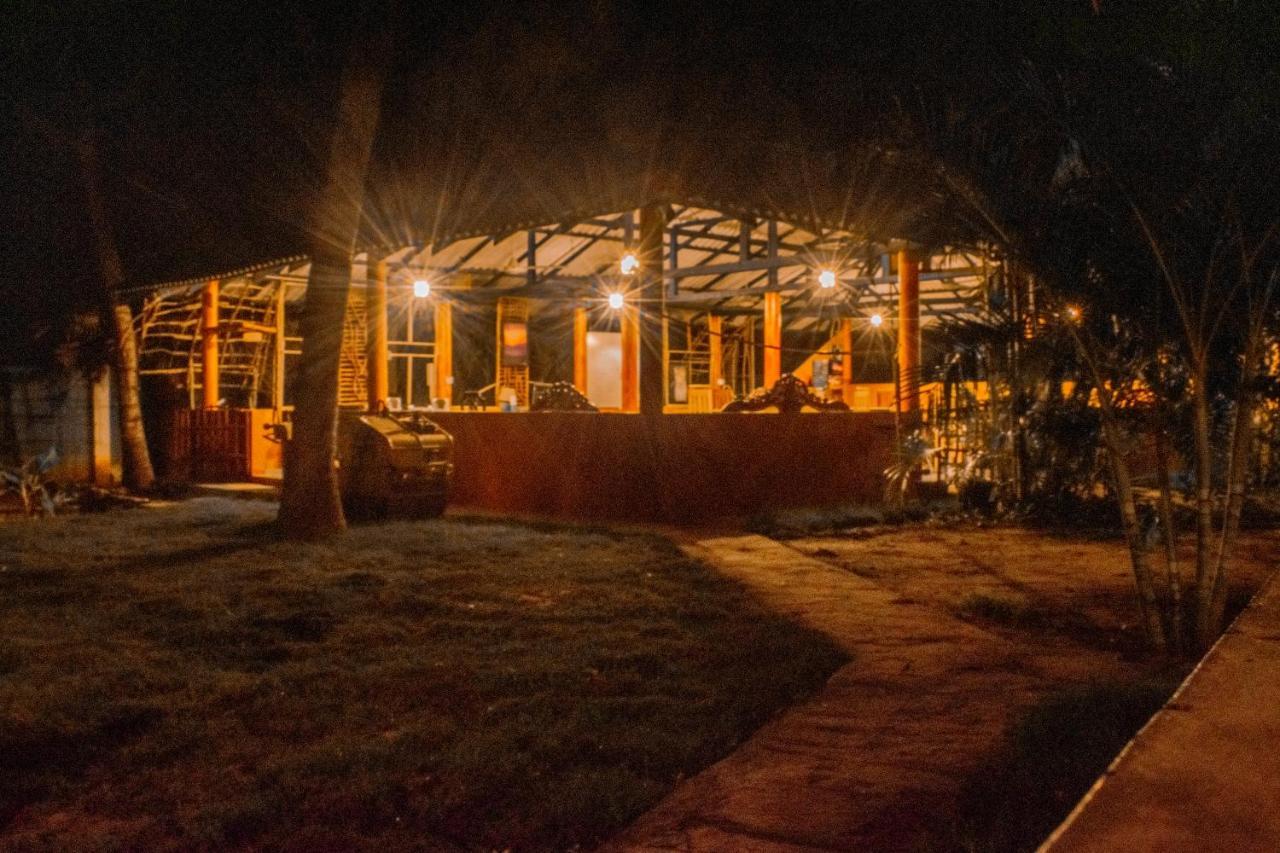 Sarada Beach Resort Yala تيساماهاراما المظهر الخارجي الصورة